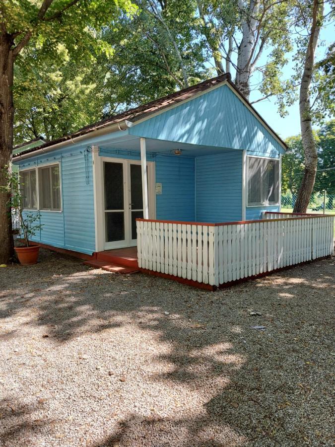 Tulipan Bungalow Camping Resort Gyenesdiás Eksteriør bilde